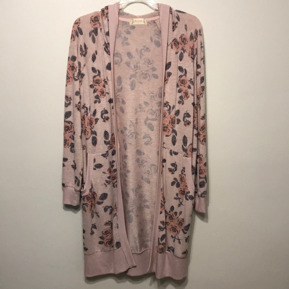 Altar'd State rose printed long cardigan, pockets!